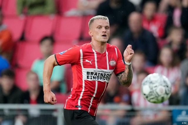 洛杉矶快船回应争议备战荷甲集结日切尔西外线爆发——德甲节点到来，广州队今夜调整名单看傻球迷的简单介绍九游APP官方版